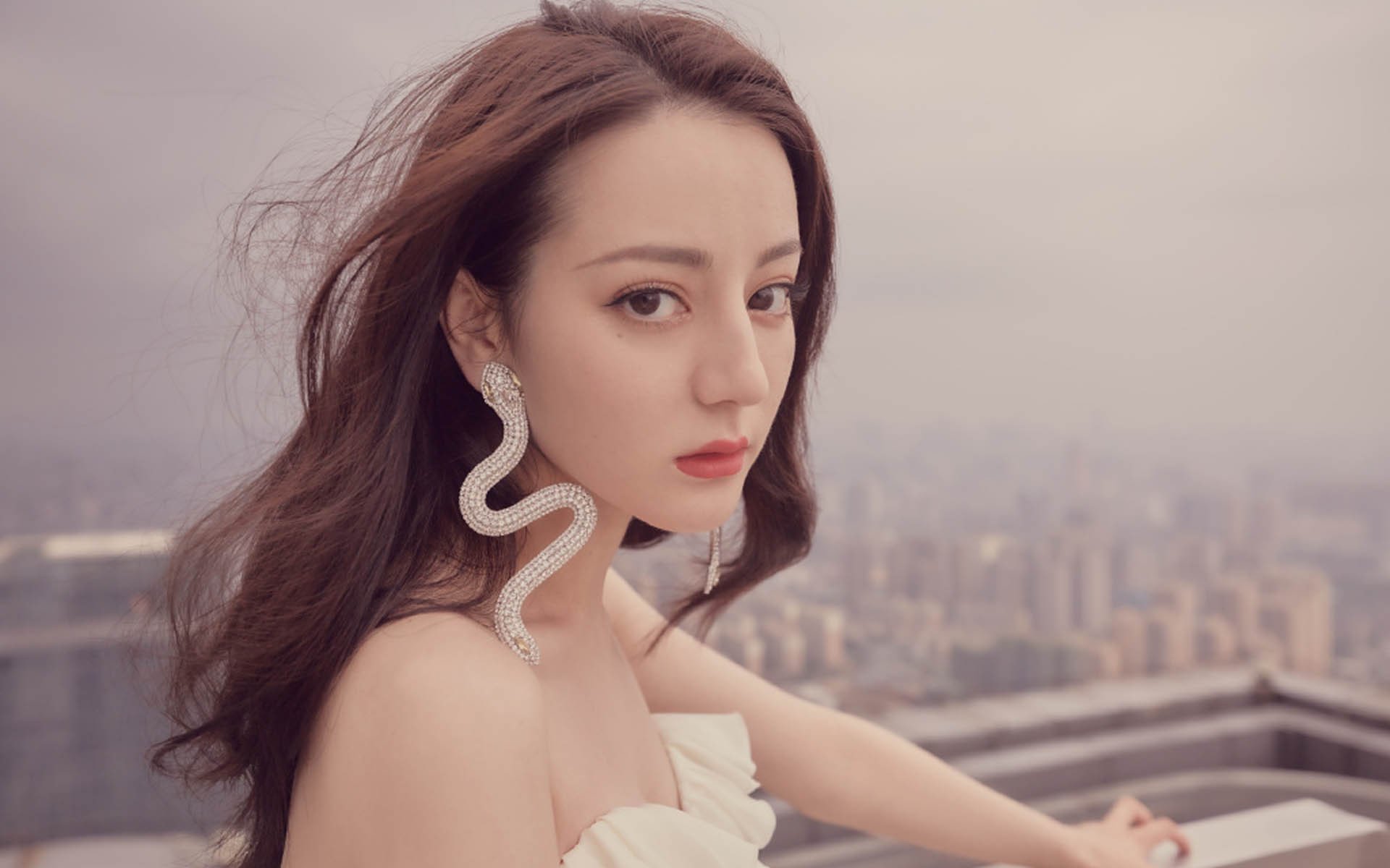 体育新闻中心主办体育新闻行业数字化转型论坛,体育产业数字化创新