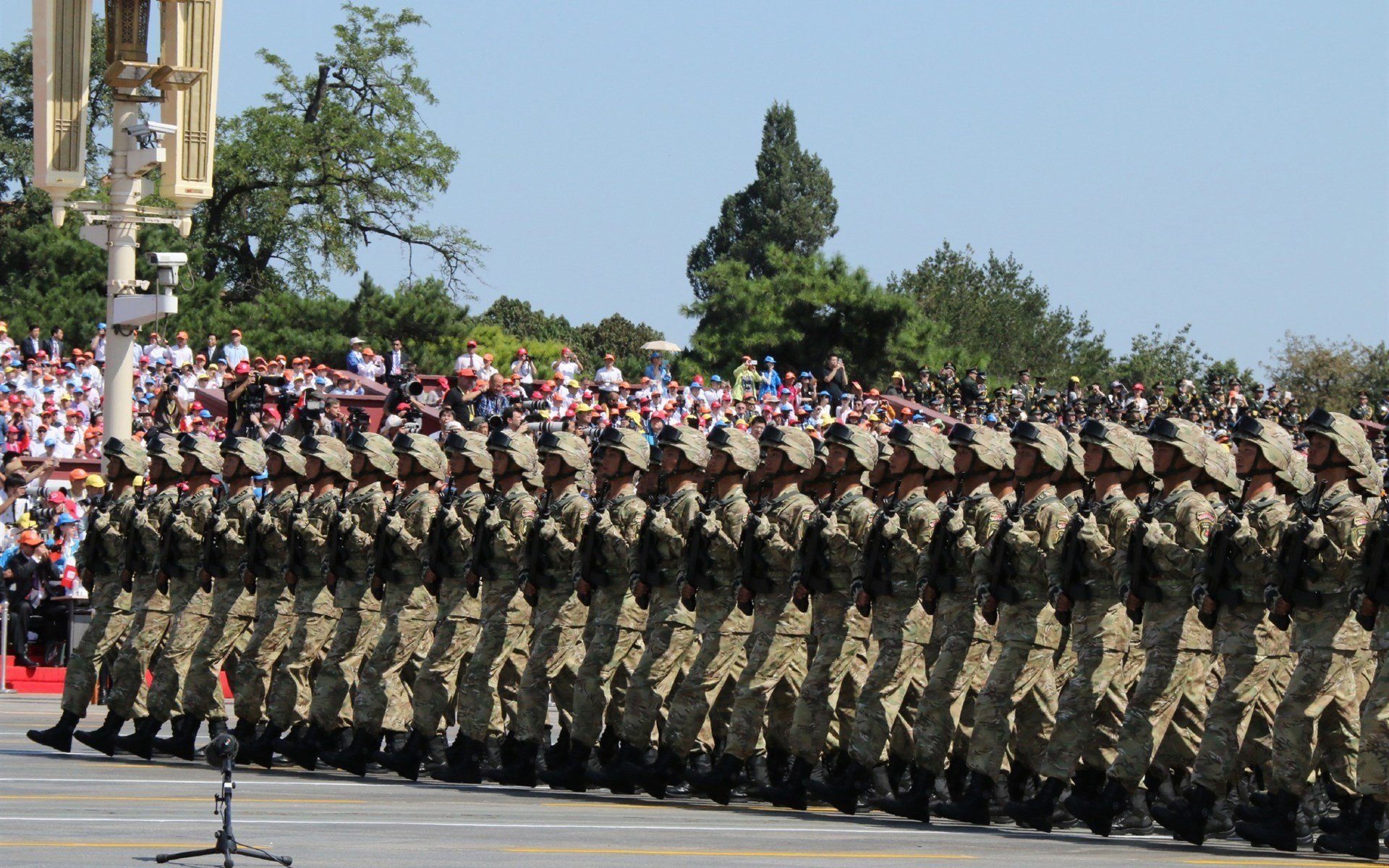 意甲新星崭露头角:未来之星逐梦顶峰,2020足球未来之星