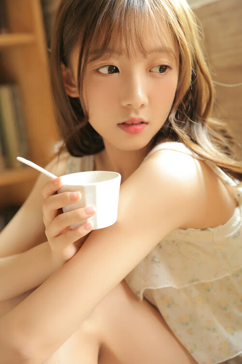 开云体育-梅西在阿根廷国家队再度发光，引领球队冲击世界杯